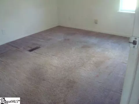 337 Garrett Rd, Enoree, SC 29335 photo 11