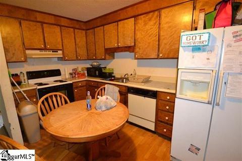 1510 E Blackstock Rd, Moore, SC 29369 photo 10