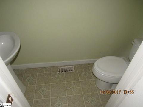 112 Hyde Cir, Mauldin, SC 29662 photo 8