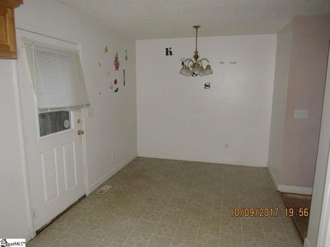 112 Hyde Cir, Mauldin, SC 29662 photo 6