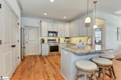 76 Vinton Dr, Greer, SC 29651 photo 5