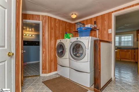 109 S 7th St, Easley, SC 29640 photo 15