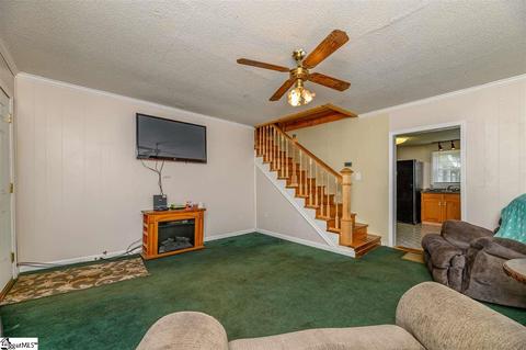 109 S 7th St, Easley, SC 29640 photo 4