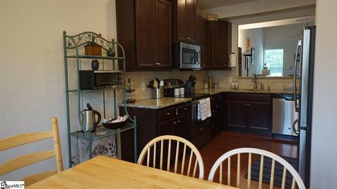 338 Bellerive Dr, Duncan, SC 29334 photo 5