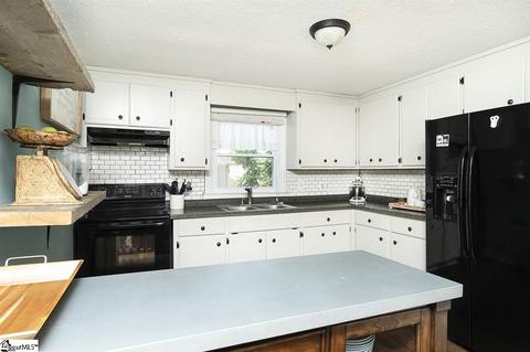 320 E Arlington Ave, Greer, SC 29651 photo 14