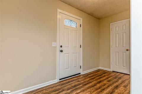 312 Longview Ter, Easley, SC 29642 photo 3