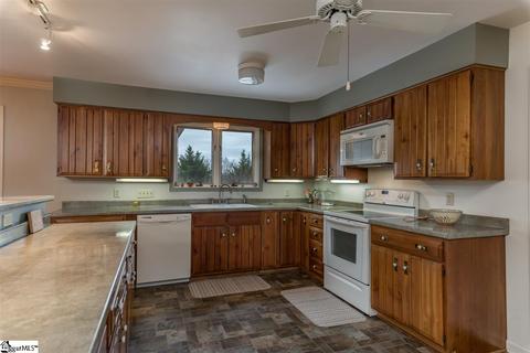 340 Coachman Ln, Tryon, NC 28782 photo 12