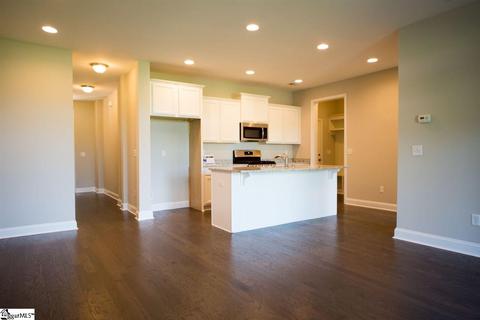 4 Tatum Ln, Greer, SC 29650 photo 4