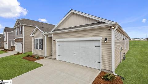 106 Preservation Dr, Greer, SC 29650 photo 2