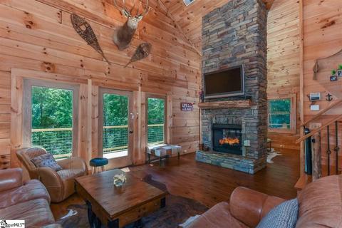 512 Caledonia Loop, Landrum, SC 29356 photo 13