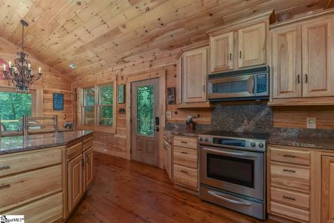 512 Caledonia Loop, Landrum, SC 29356 photo 9
