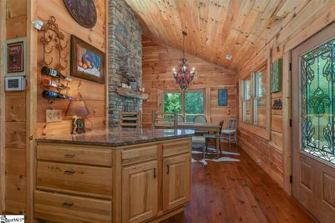 512 Caledonia Loop, Landrum, SC 29356 photo 10