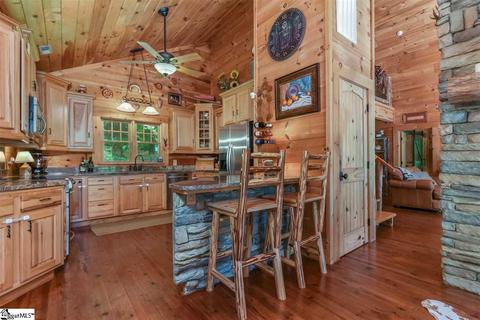 512 Caledonia Loop, Landrum, SC 29356 photo 12