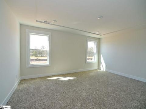 107 Outback Dr, Greer, SC 29650 photo 8