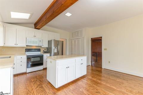 574 Howard Gap Rd, Tryon, NC 28782 photo 10
