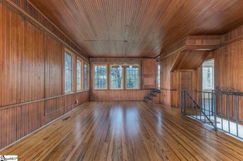 574 Howard Gap Rd, Tryon, NC 28782 photo 7