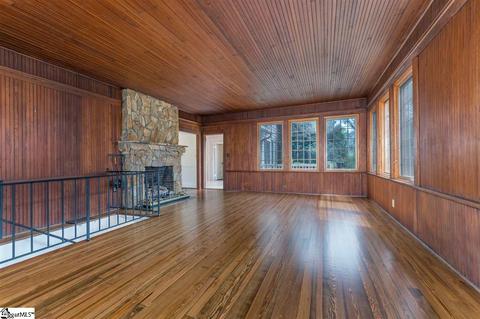 574 Howard Gap Rd, Tryon, NC 28782 photo 6