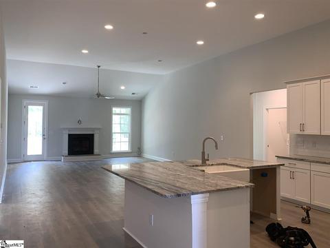 154 Enclave Dr, Greer, SC 29651 photo 8