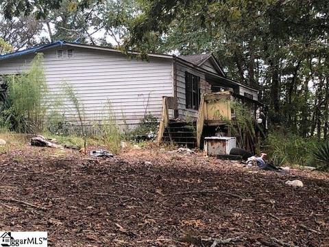 150 Polly Dr, Easley, SC 29640 photo 1