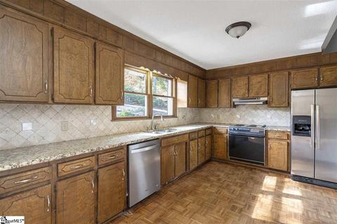 118 Vista Dr, Moore, SC 29369 photo 4