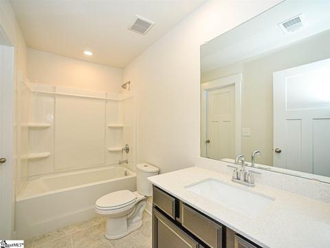 124 Outback Dr, Greer, SC 29650 photo 10