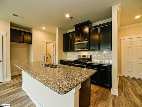 124 Outback Dr, Greer, SC 29650 photo 4