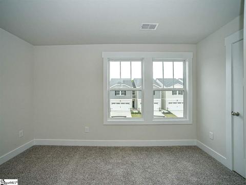 124 Outback Dr, Greer, SC 29650 photo 8