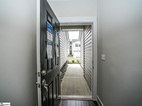 126 Outback Dr, Greer, SC 29650 photo 3