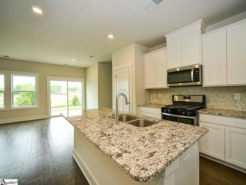 126 Outback Dr, Greer, SC 29650 photo 5
