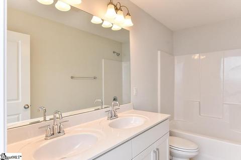 104 Townsend Ave, Greer, SC 29651 photo 31