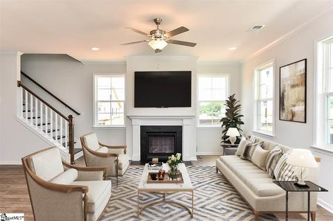 104 Townsend Ave, Greer, SC 29651 photo 8
