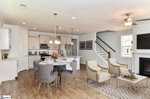 104 Townsend Ave, Greer, SC 29651 photo 7