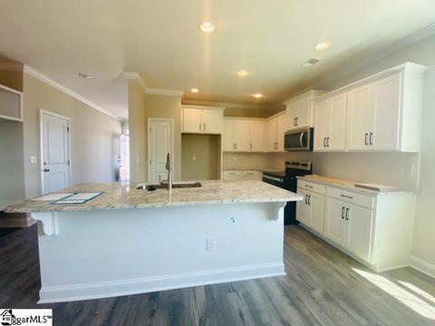 302 Townsend Ave, Greer, SC 29651 photo 7