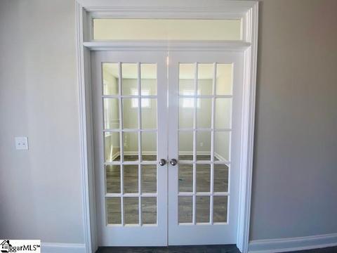 302 Townsend Ave, Greer, SC 29651 photo 4