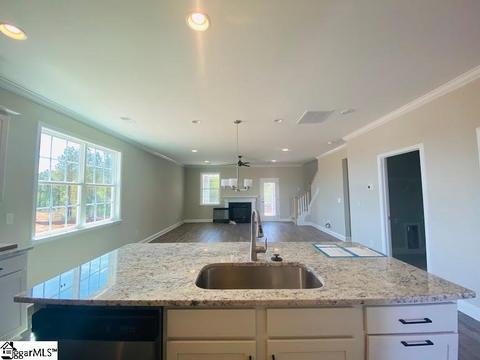 302 Townsend Ave, Greer, SC 29651 photo 6