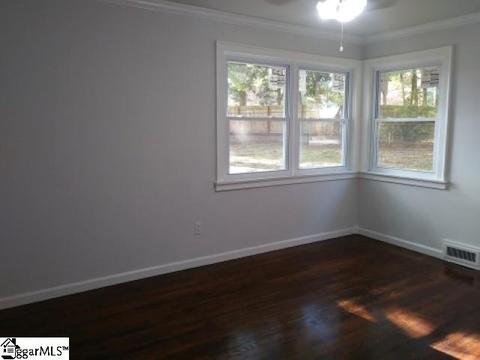 401 Taylor Rd, Greer, SC 29651 photo 13