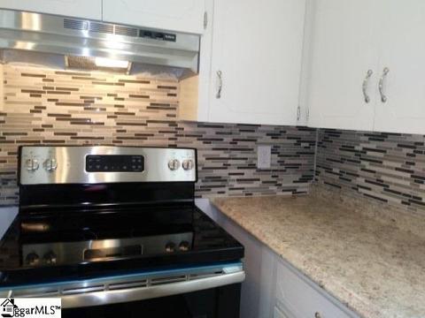 401 Taylor Rd, Greer, SC 29651 photo 10