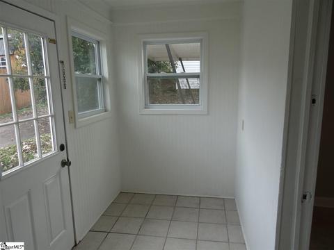 102 Mcdaniel Ave, Easley, SC 29640 photo 9