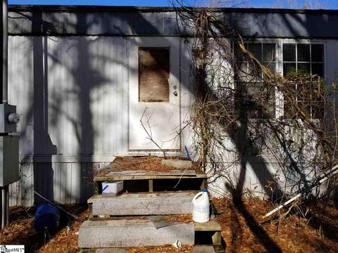 1596 Dunklin Bridge Rd, Honea Path, SC 29654 photo 4