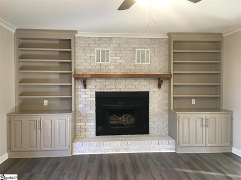 201 E Walnut St, Clinton, SC 29325 photo 5
