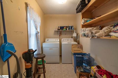 320 B St, Greer, SC 29651 photo 21