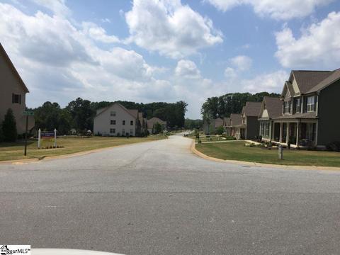 5 June Bug Ln, Williamston, SC 29697 photo 4