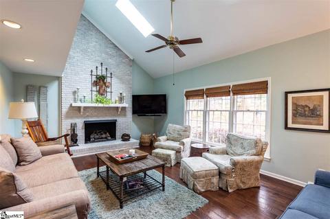 220 E Shefford St, Greer, SC 29650 photo 12
