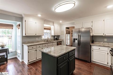 220 E Shefford St, Greer, SC 29650 photo 7