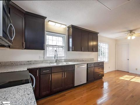109 Terrence Ct, Greer, SC 29650 photo 11