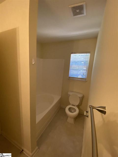 210 Spring Crossing Cir, Greer, SC 29650 photo 24