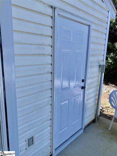 210 Spring Crossing Cir, Greer, SC 29650 photo 15