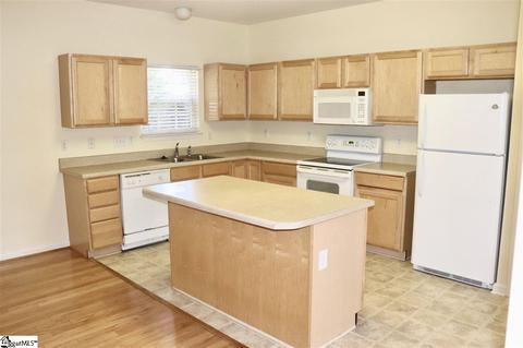 210 Spring Crossing Cir, Greer, SC 29650 photo 8