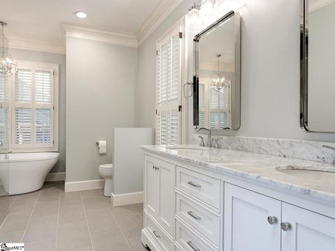 120 Baucom Park Dr, Greer, SC 29650 photo 14