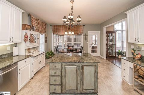 2 Wolf Den Dr, Greer, SC 29650 photo 15
